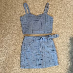 Never Worn EXPRESS crop top!